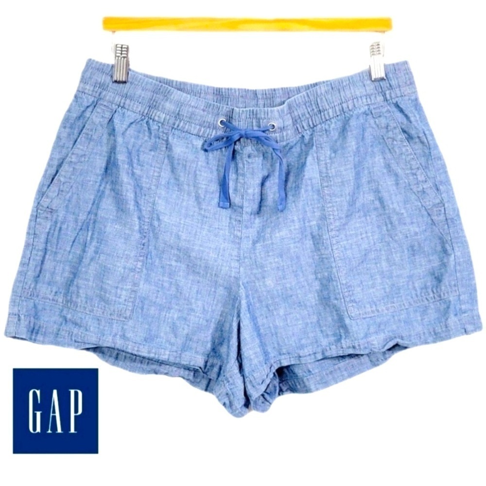 NWT- Gap size small drawstring shorts